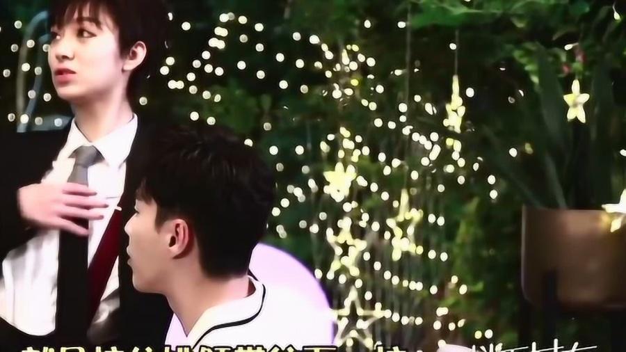 同事带我回家拿工作服出了车祸应该谁担责任